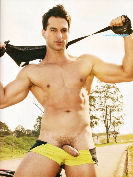 G Magazine - Marcelo Racanely - AquariumGay.net - Foto 5
