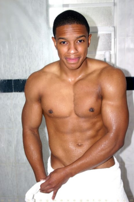 Tyson Kobie - Maxegatos - Foto 31