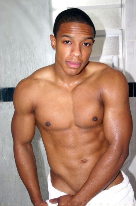 Tyson Kobie - Maxegatos - Foto 71