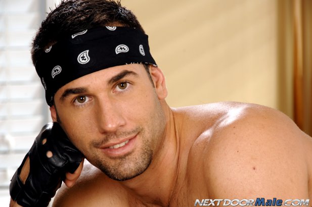 NuBOYS.net - Hot Man - Tyler Hunt - Foto 27