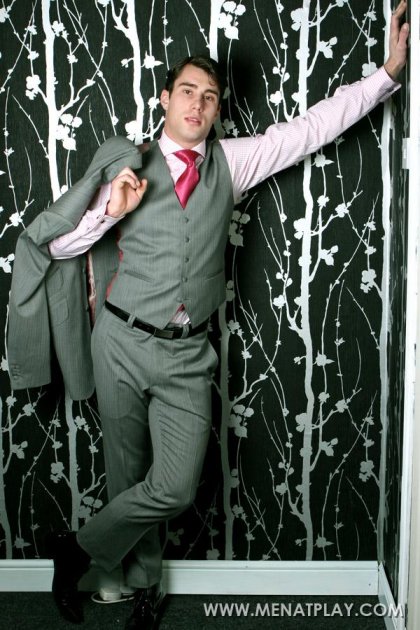 Alex Parry - Foto 8