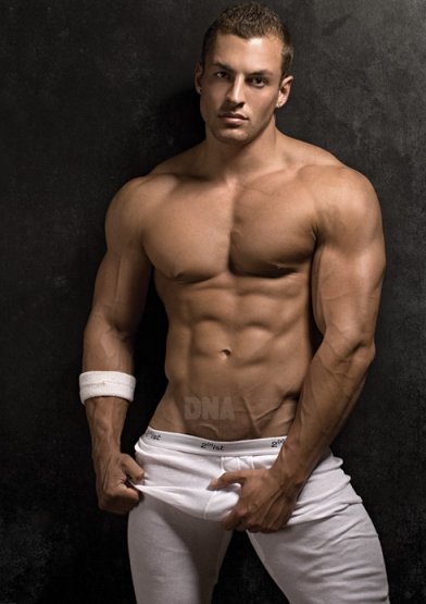 Ryan Hughes - Foto 4