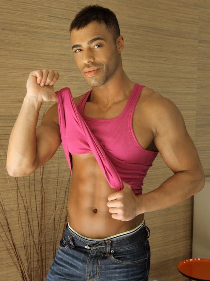 Loiro e moreno e sexo quente - Foto 21