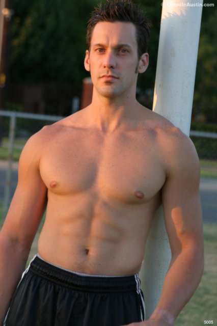 Ryan  C - Foto 4