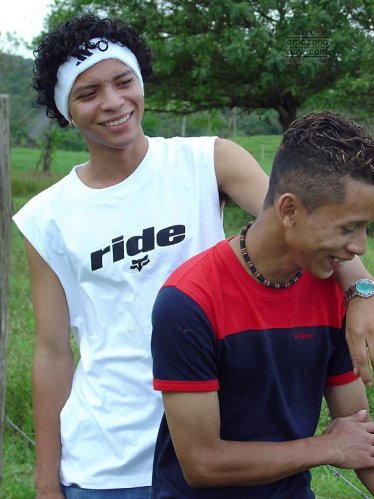 Xachi & Tali - latinosbrazil.blogspot.com - Foto 3