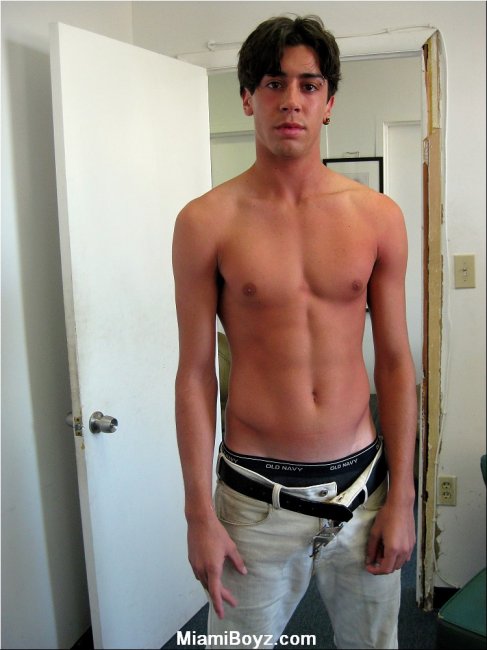 Jorge -  latinosbrazil.blogspot.com - Foto 1