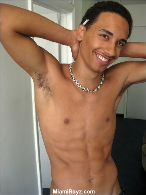 Chris1 -  latinosbrazil.blogspot.com - Foto 11