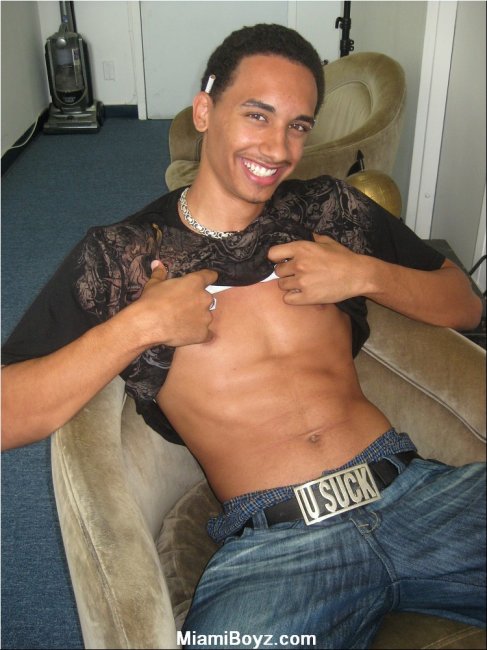 Chris1 -  latinosbrazil.blogspot.com - Foto 3