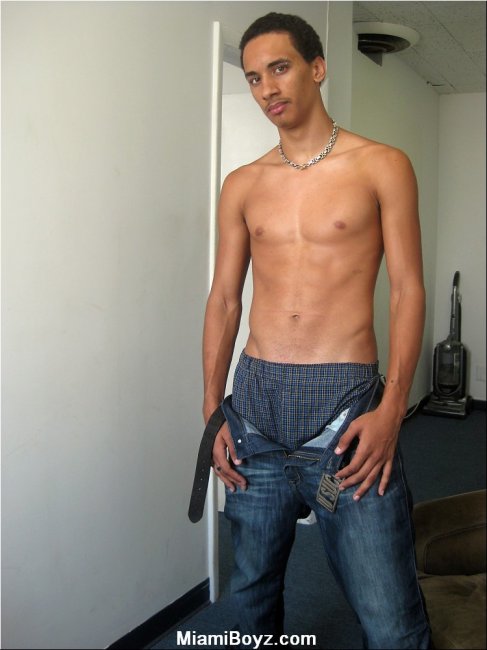 Chris1 -  latinosbrazil.blogspot.com - Foto 6