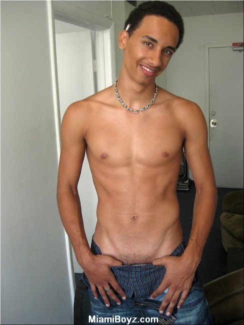 Chris1 -  latinosbrazil.blogspot.com - Foto 9