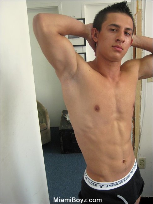 Chris -  latinosbrazil.blogspot.com - Foto 15
