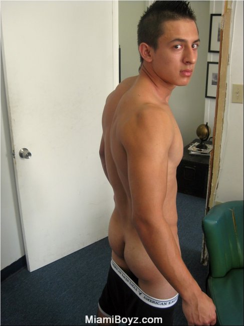 Chris -  latinosbrazil.blogspot.com - Foto 17