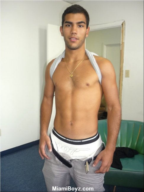 Camilo -  latinosbrazil.blogspot.com - Foto 3