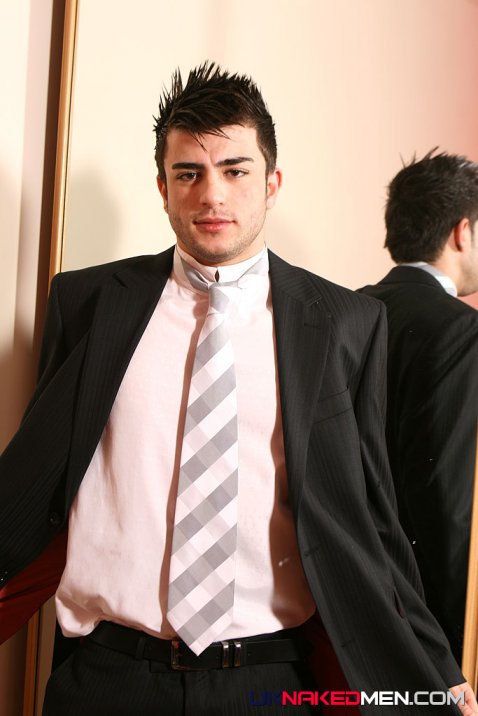 Harry Suited - Foto 5