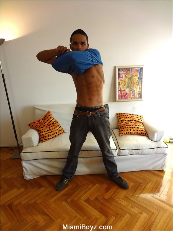 Romulo -  latinosbrazil.blogspot.com - Foto 6