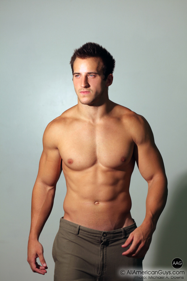 John M - Foto 33