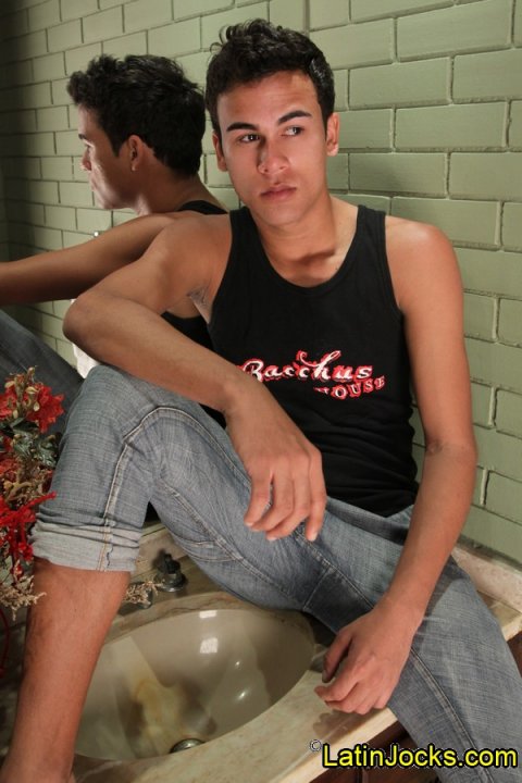 Felipe - Foto 4