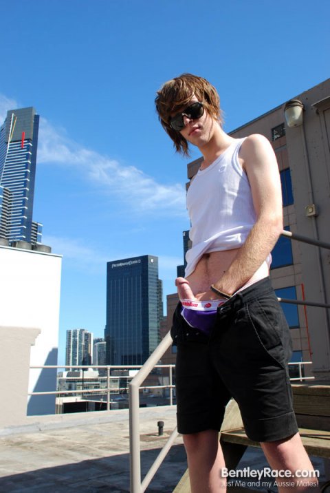 Mikey Chapman - Foto 25