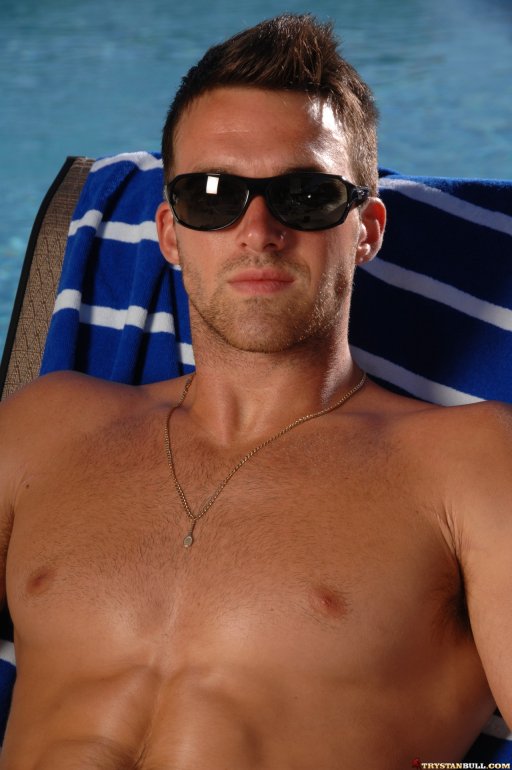 Trystan Bull Solo - Foto 2