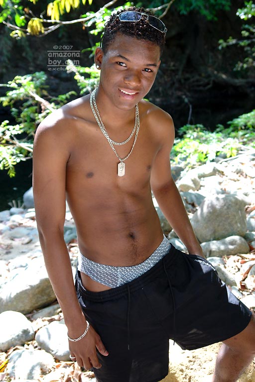 Lato - latinosbrazil.blogspot.com - Foto 16