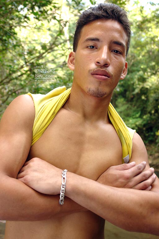 Uriel - latinosbrazil.blogspot.com - Foto 17
