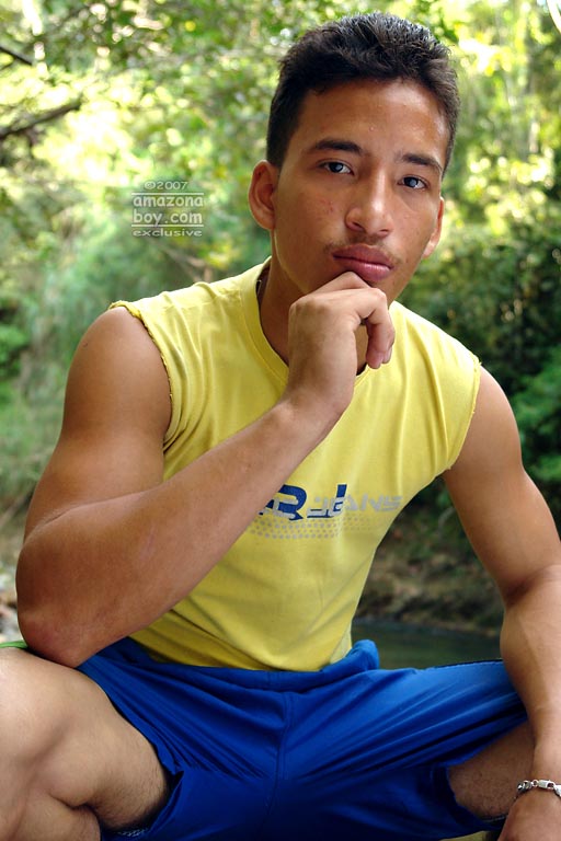 Uriel - latinosbrazil.blogspot.com - Foto 8