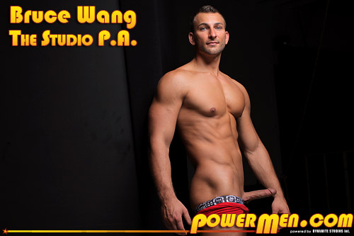Bruce Wang - MaxeGatos - Foto 1