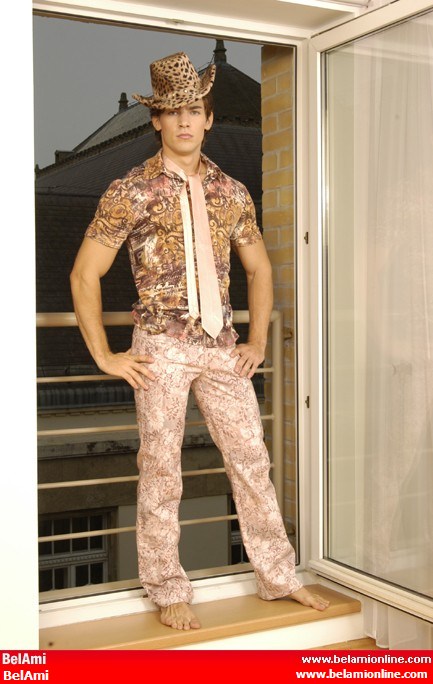 Tony Jones - MaxeGatos - Foto 5