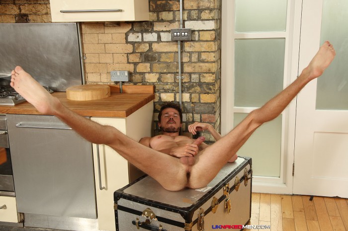 Adam Dacre - MaxeGatos - Foto 127