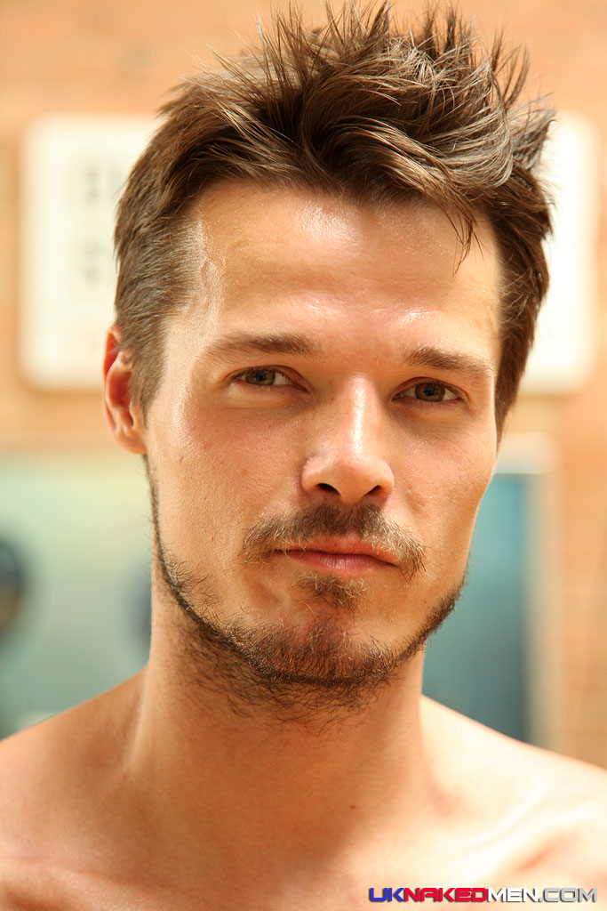 Adam Dacre - MaxeGatos - Foto 159