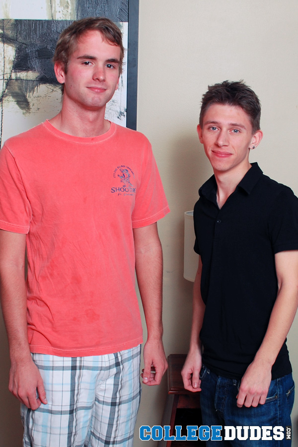 Kellan Lane Fucks Taylor Kale - MaxeGatos - Foto 1
