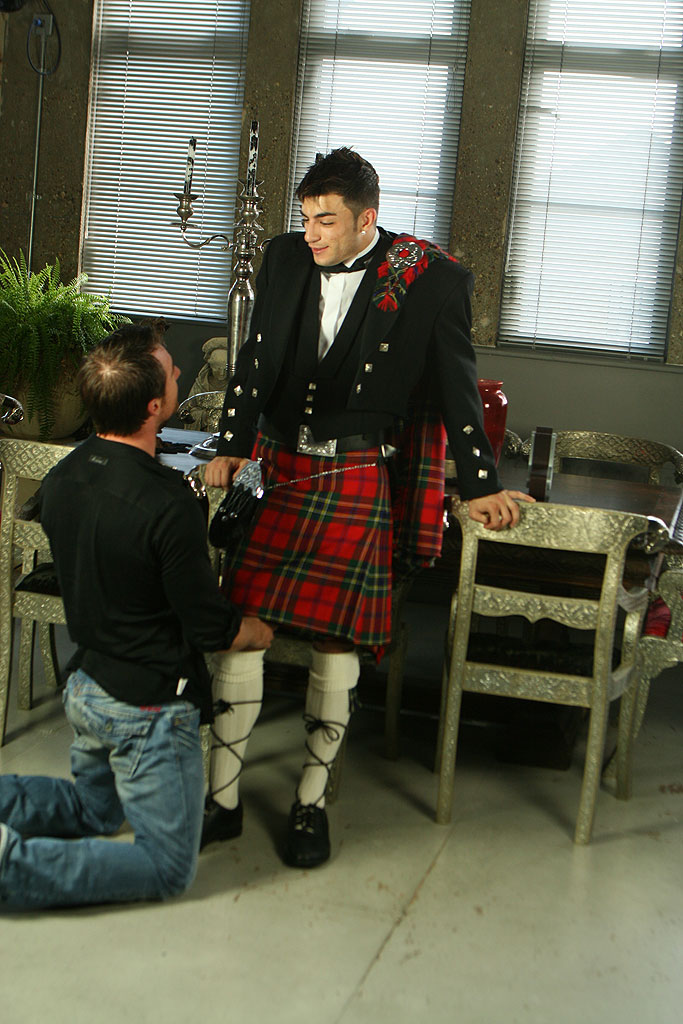 Harry Louis & Ross Hurston - MaxeGatos - Foto 15