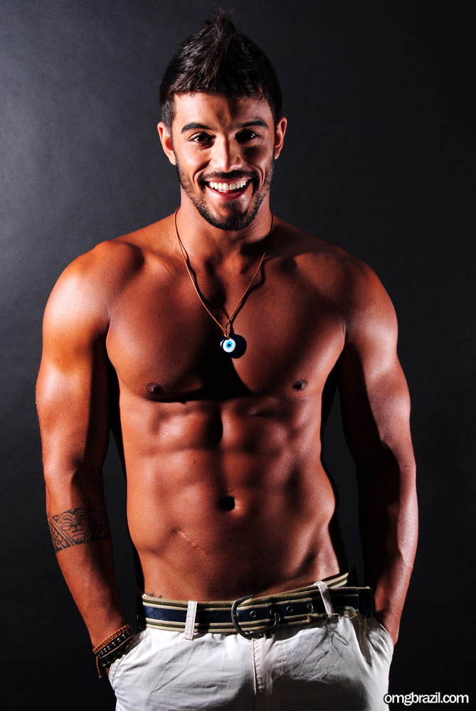 Ex-BBB André Coelho pelado  - Foto 22