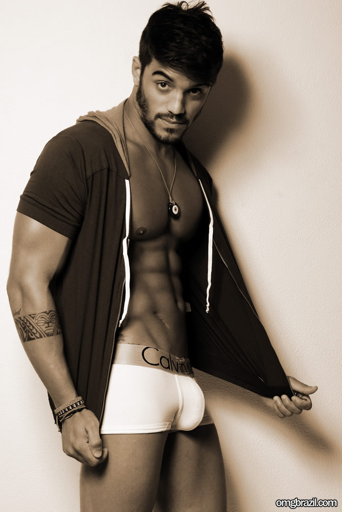 Ex-BBB André Coelho pelado  - Foto 30