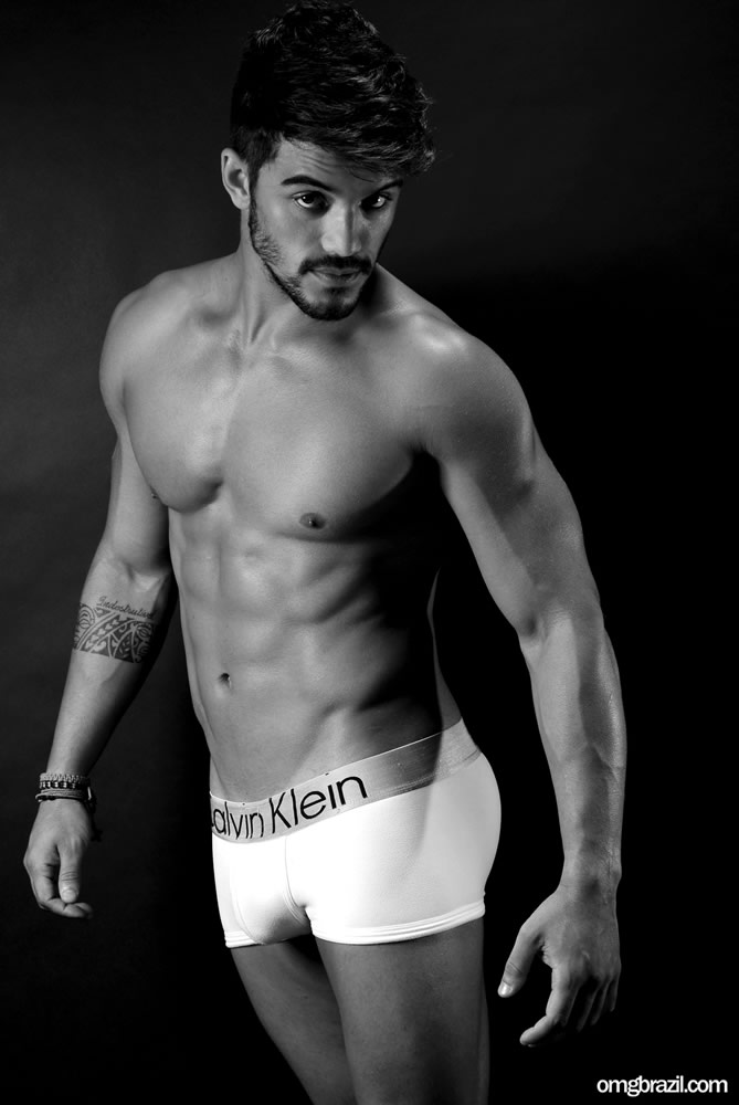 Ex-BBB André Coelho pelado  - Foto 38