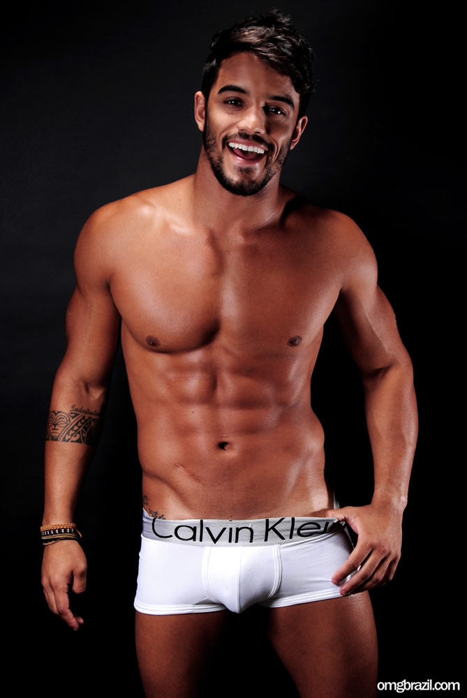 Ex-BBB André Coelho pelado  - Foto 41