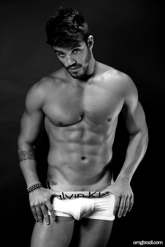 Ex-BBB André Coelho pelado  - Foto 42