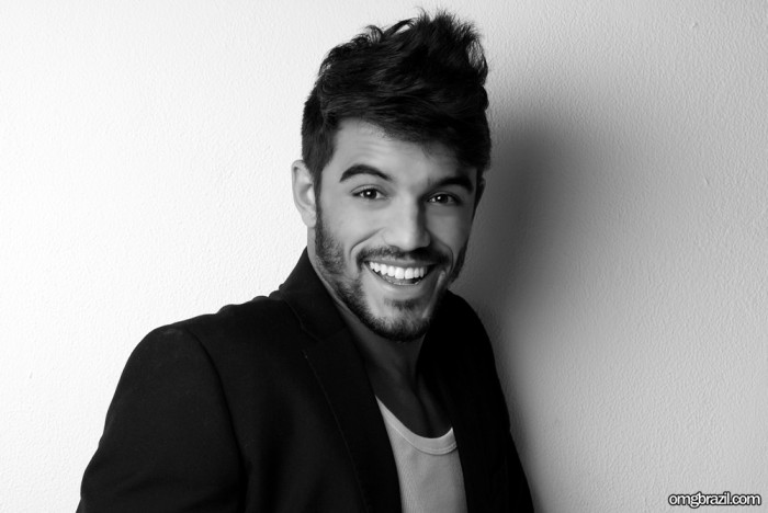 Ex-BBB André Coelho pelado  - Foto 5