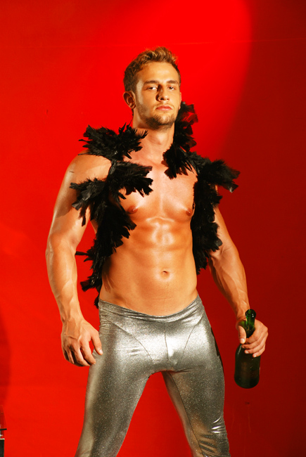 Alan Esteves - G Magazine - Foto 28