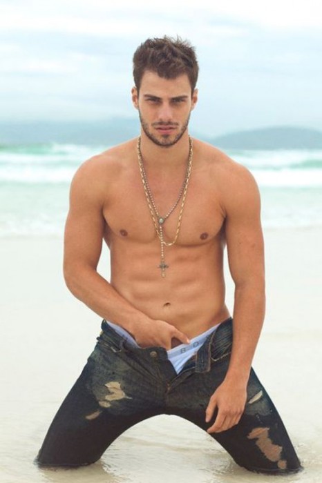 Lucas Malvacini - MaxeGatos - Foto 13