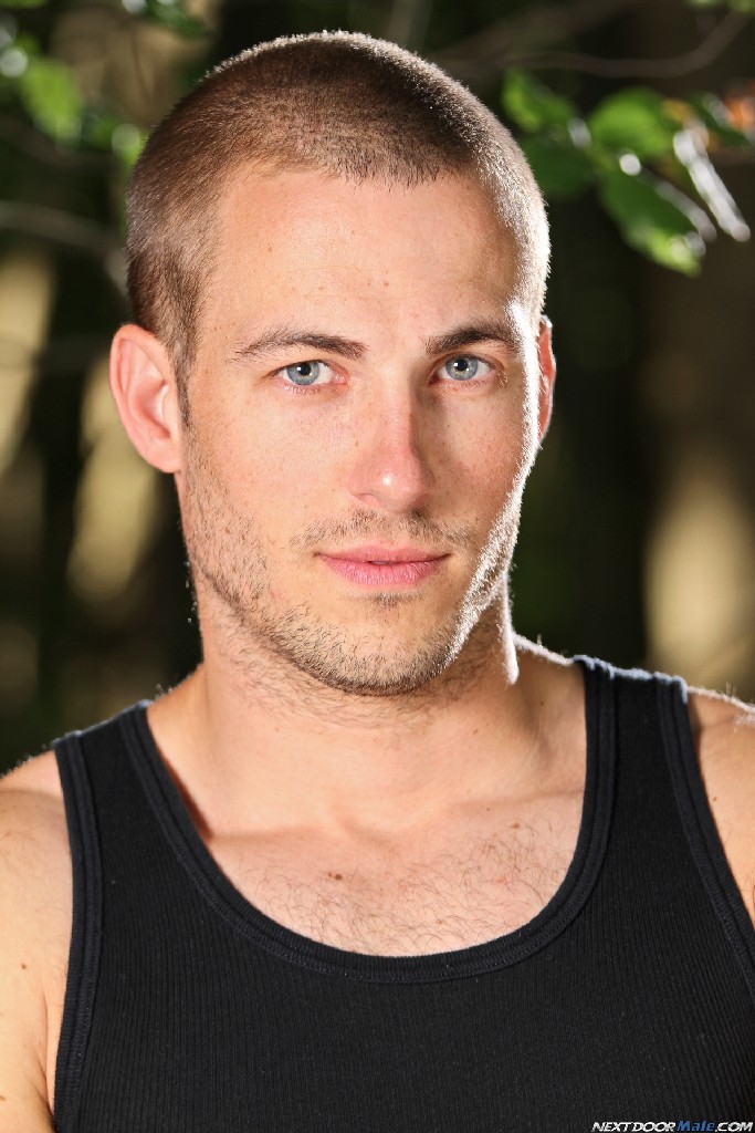Alexi Auclair - MaxeGatos - Foto 4
