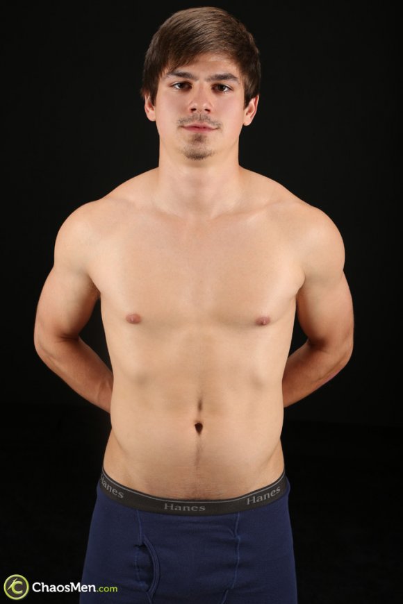 Punheta gostosa com Colt McGraw - Foto 16