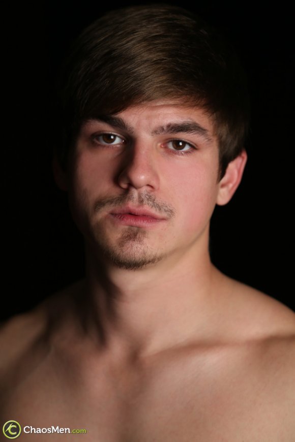 Punheta gostosa com Colt McGraw - Foto 44