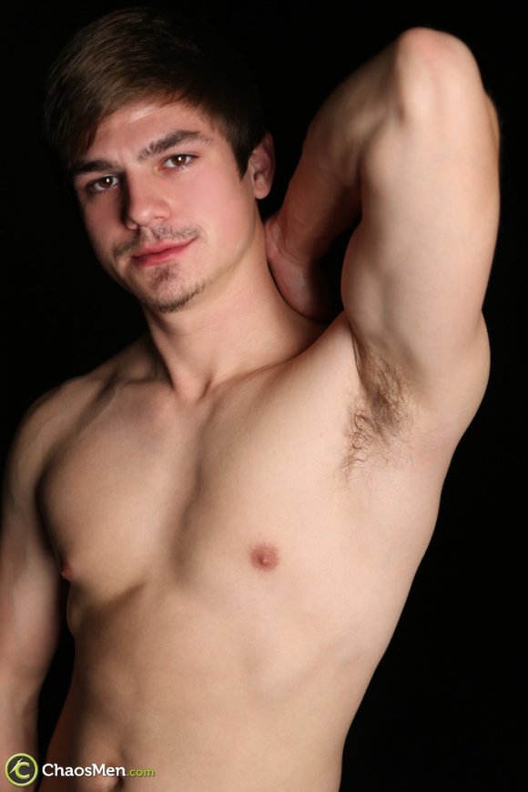 Punheta gostosa com Colt McGraw - Foto 45