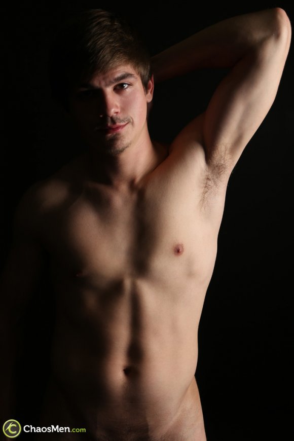 Punheta gostosa com Colt McGraw - Foto 49
