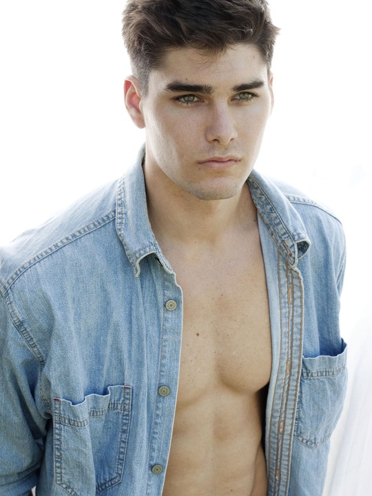 Modelo sexy Charlie Matthews - Foto 22