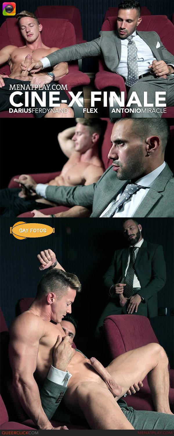 Três machos gostosos trepando no cinema - Foto 1