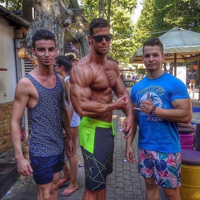 Como não se excitar vendo Kris Evans sendo passivo - Foto 7